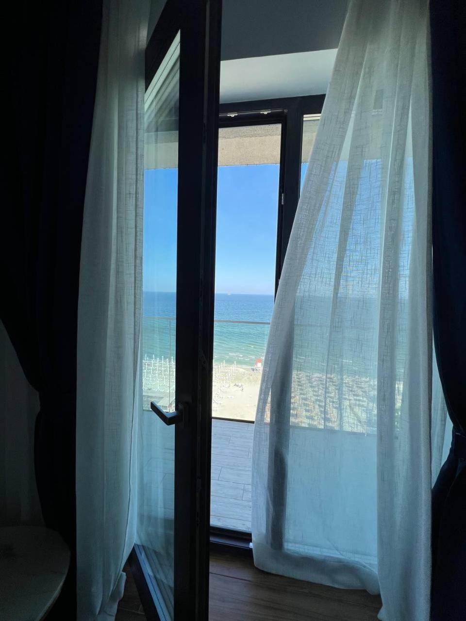 Signature Promenada Hotel Apartments Năvodari 외부 사진