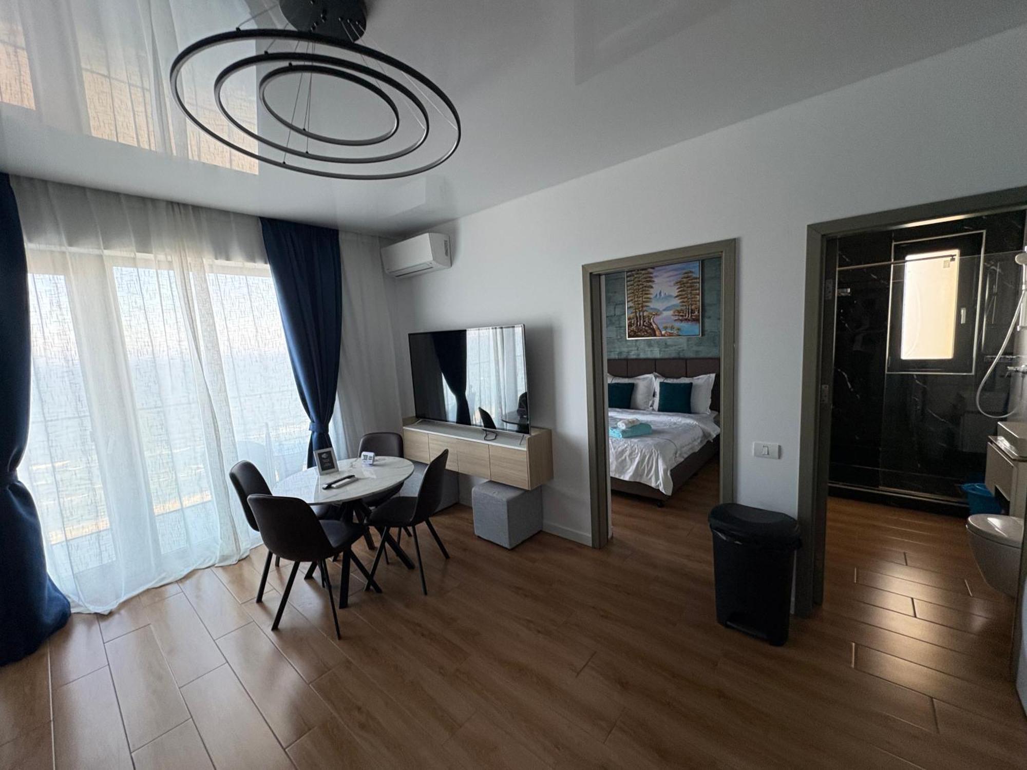 Signature Promenada Hotel Apartments Năvodari 외부 사진